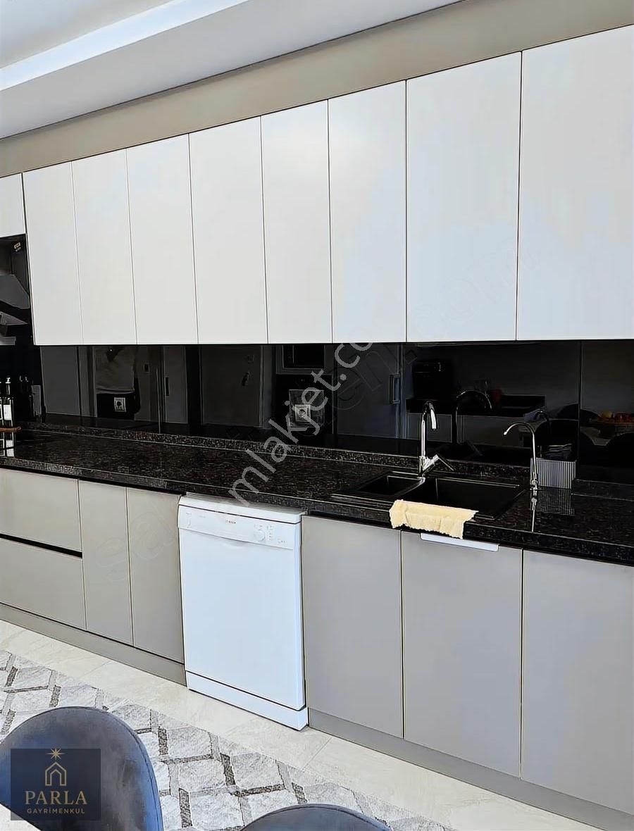 Parla Emlak'tan Ahi Mesut'da 4+1 Full Yapılı Lüx Geniş Daire - Görsel 22