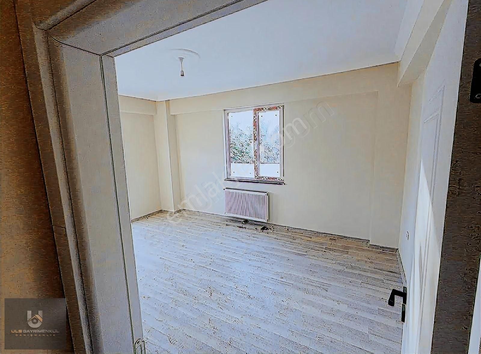 Arifiye Hanlı Mah. Site İçerisinde Kiralık 2+1 Daire - Görsel 5