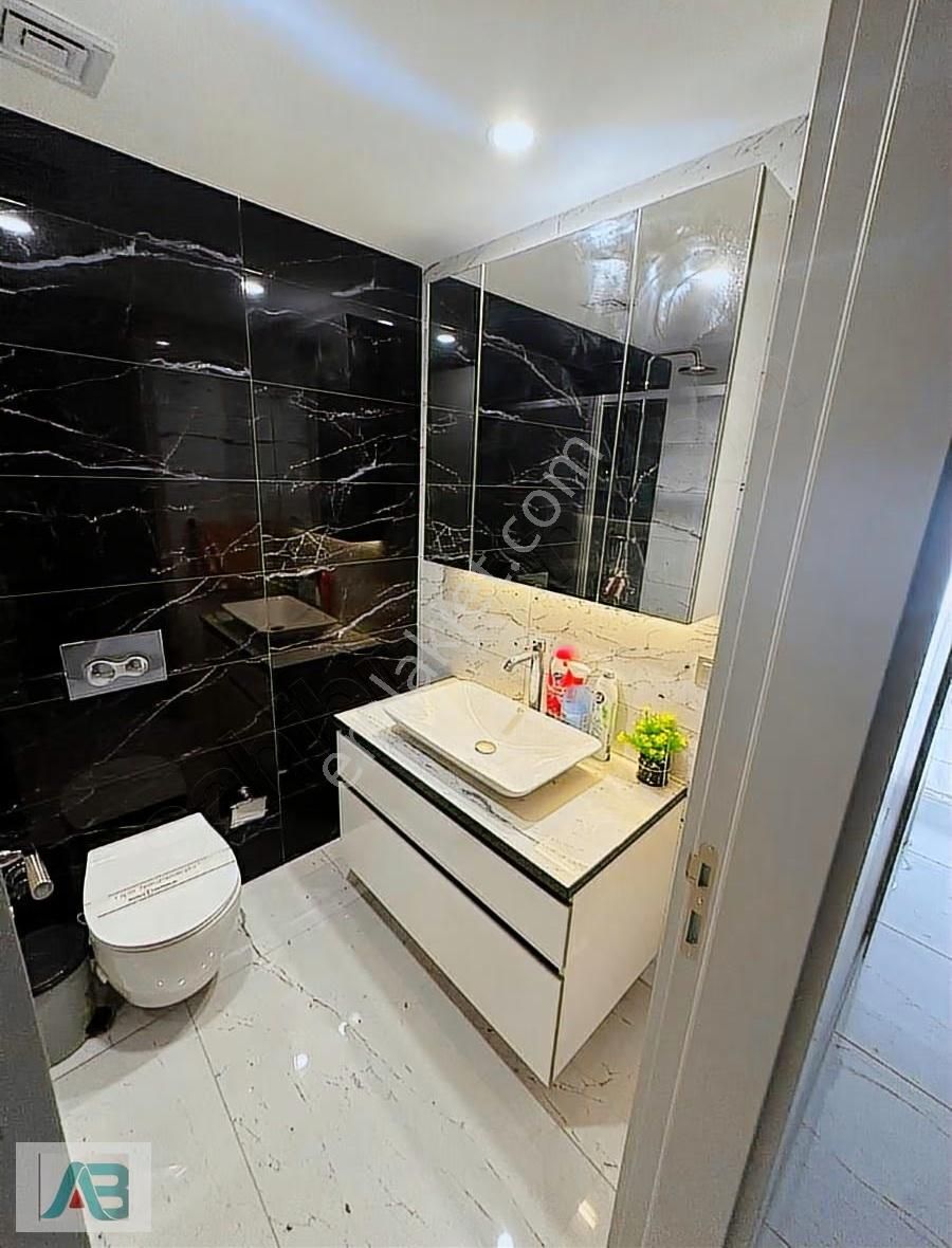 Sinpaş Metrolife Sitesinde 4+1 142 M2 Daire - Görsel 4