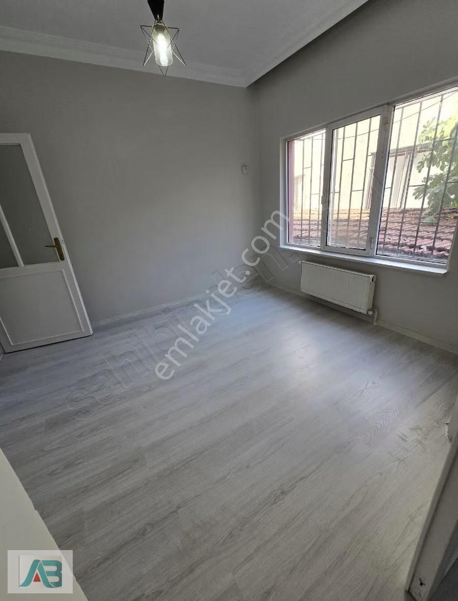 Ümraniye Atatürk Mahallesinde Giriş Kat 2+1 Daire - Görsel 9