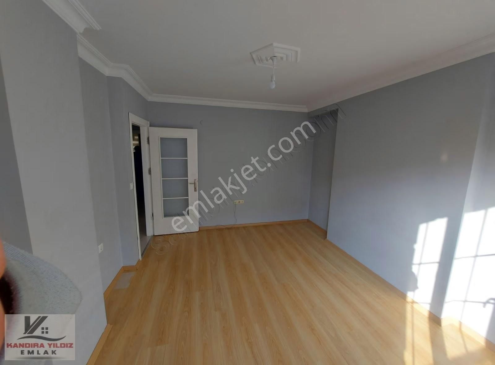 Esatpaşa'da 2. Kat 2+1 70 M2 Kiralık Daire ! - Görsel 3