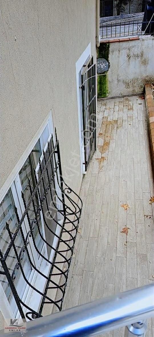 Cumhuriyet Mh.metro 10 Dk.2+1 75 M2 Bahçe Katı Eşyalı Boş Kombi - Görsel 3