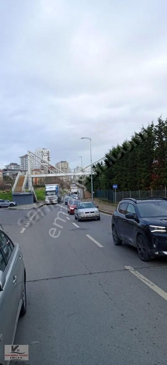 Otoban Yanyola Cephe 119 M2 6 Daire & 400 M2 Mini İşmerkezi Arsa