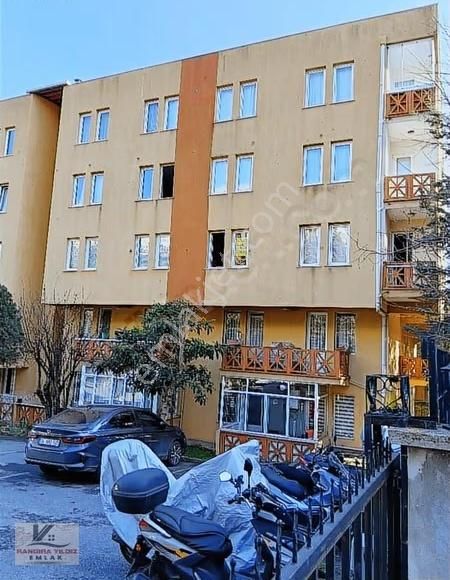 Cumhuriyet Mah.de Emek Sitesinde 3+1 160 M2 2.kat Daire - Görsel 21