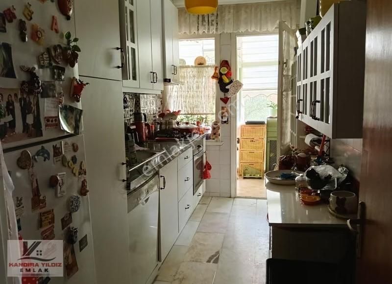 Cumhuriyet Mah.de Emek Sitesinde 3+1 160 M2 2.kat Daire - Görsel 6