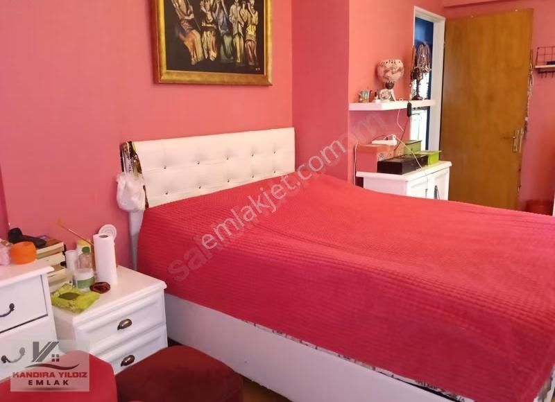 Cumhuriyet Mah.de Emek Sitesinde 3+1 160 M2 2.kat Daire - Görsel 20