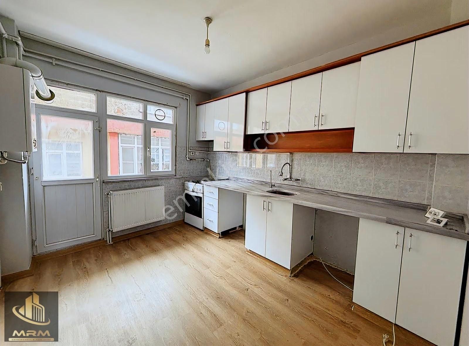Mrm Gayrimenkul'den Yunusemre ' De Kiralık 2+1 Daire - Görsel 8