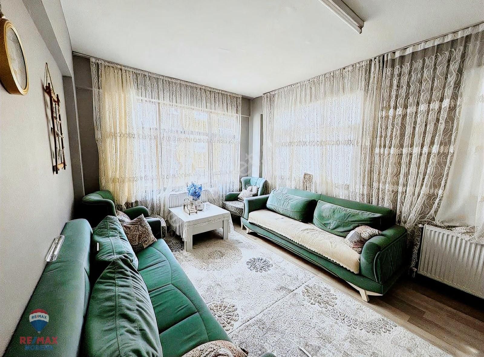 Celal Dinlenmez'den 2+1 Satılık Daire