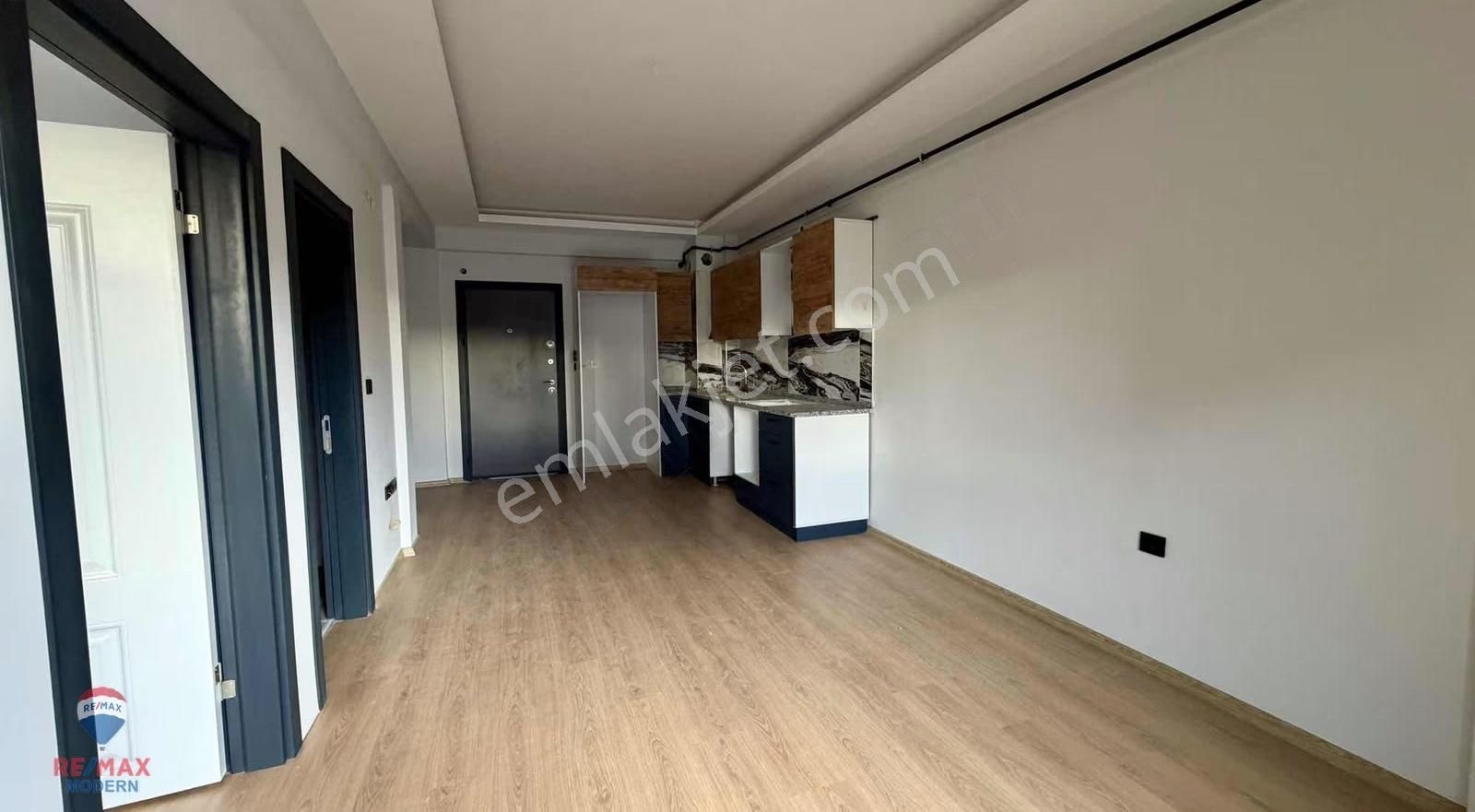 Satılık | Ömürevleri'nde Ara Kat Güney Cephe Sıfır Y.ısıtma 1+1 - Görsel 21