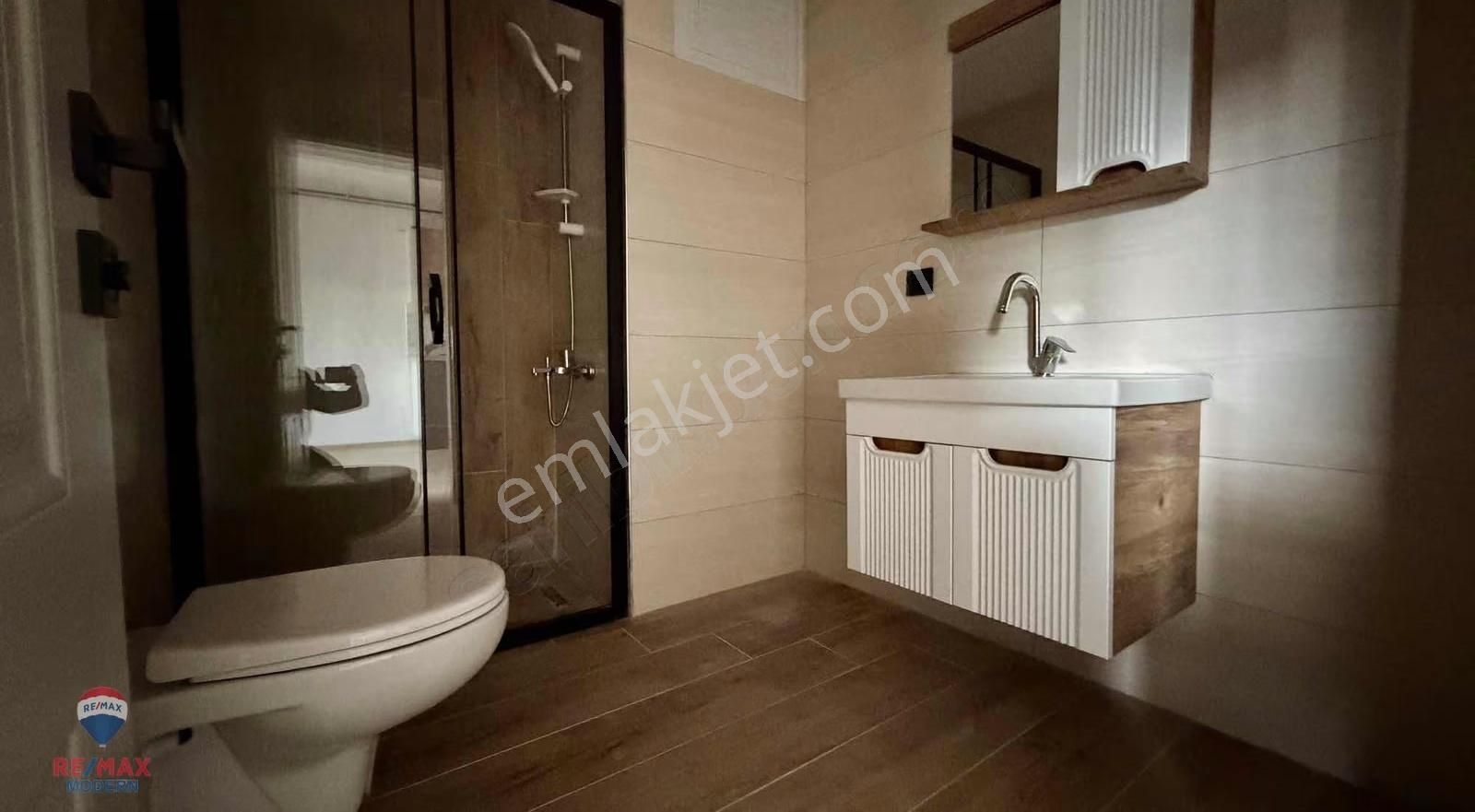 Satılık | Ömürevleri'nde Ara Kat Güney Cephe Sıfır Y.ısıtma 1+1 - Görsel 13