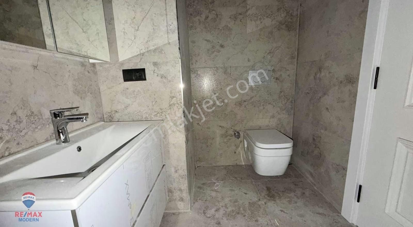 Satılık | Türk-iş Cağaloğlu'na Cephe Mesken/işyeri 2+1 - Görsel 26