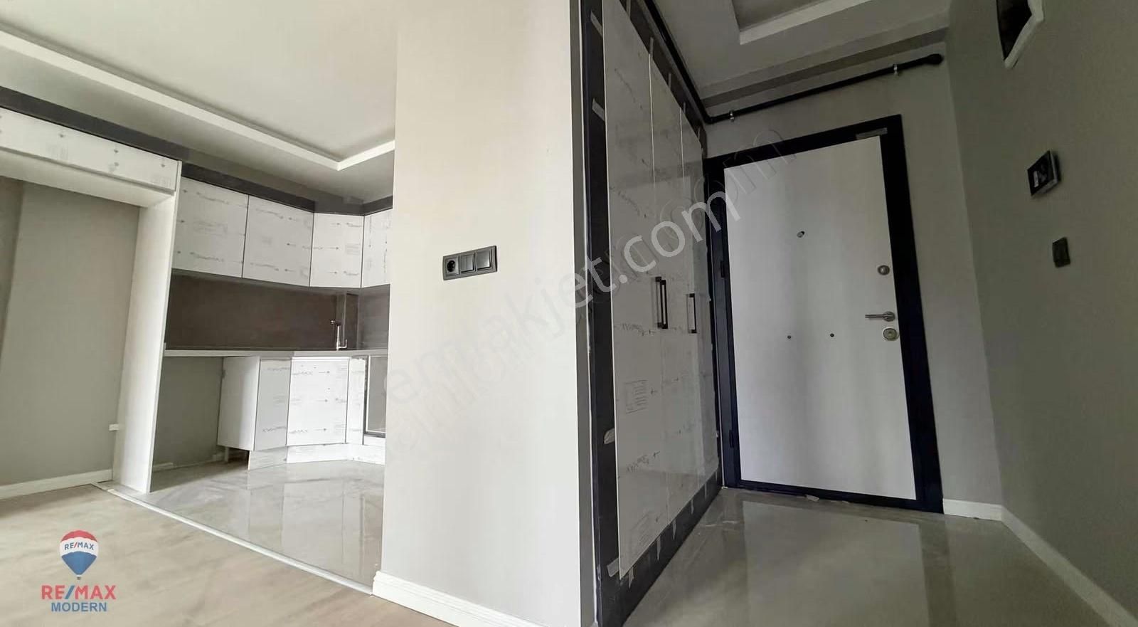 Satılık | Türk-iş Cağaloğlu'na Cephe Mesken/işyeri 2+1 - Görsel 10