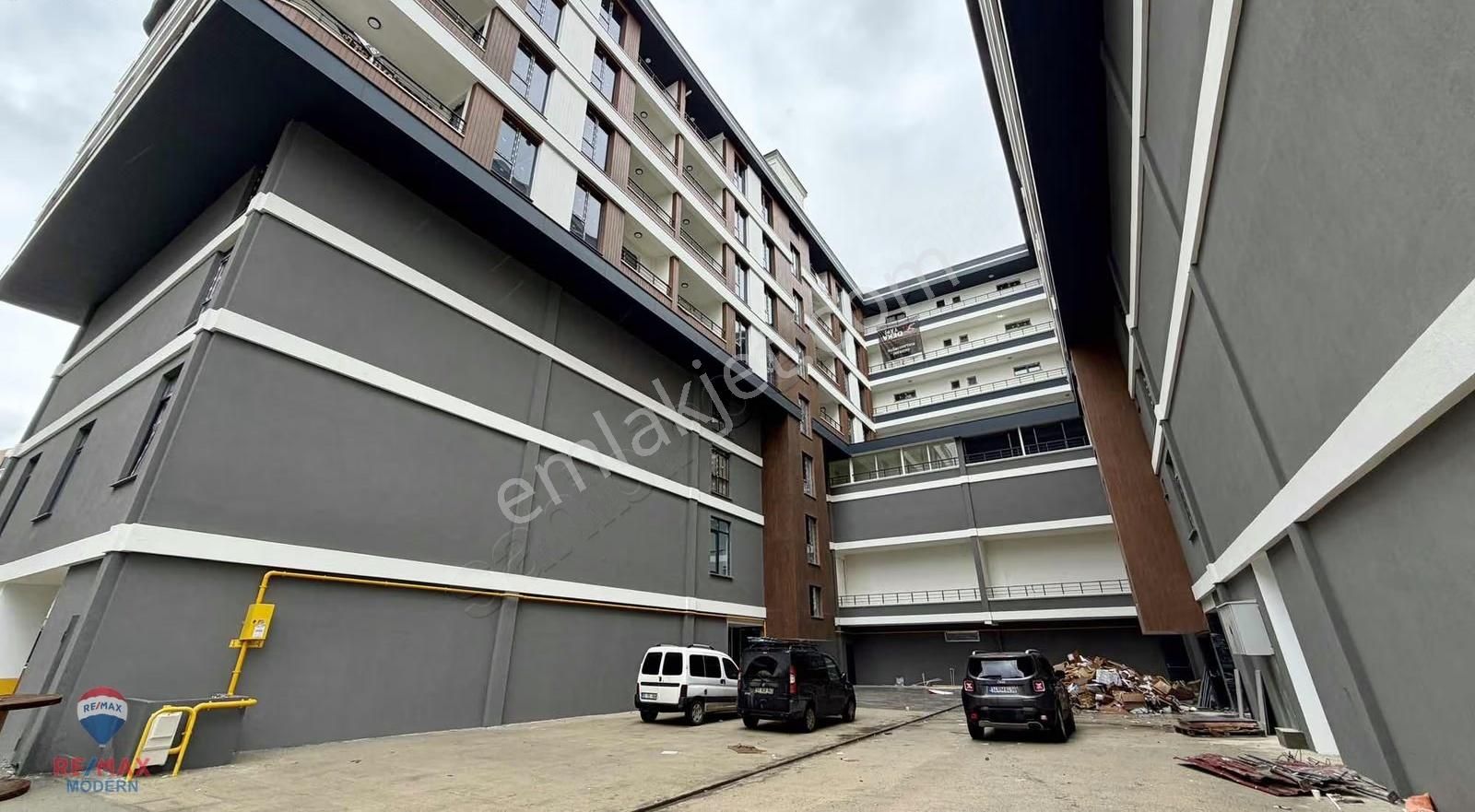 Satılık | Türk-iş Cağaloğlu'na Cephe Mesken/işyeri 2+1 - Görsel 6