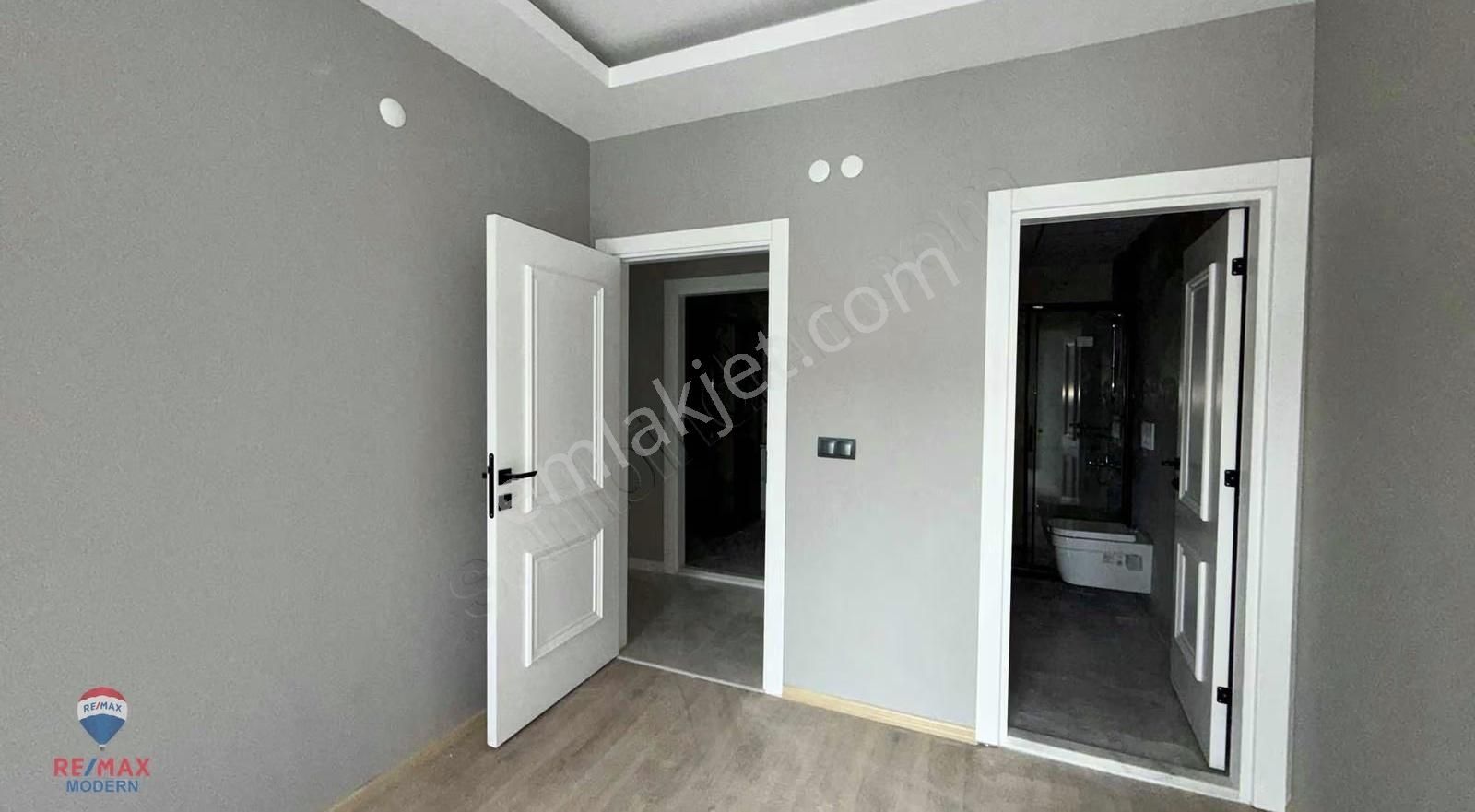 Satılık | Türk-iş Cağaloğlu'na Cephe Mesken/işyeri 2+1 - Görsel 27