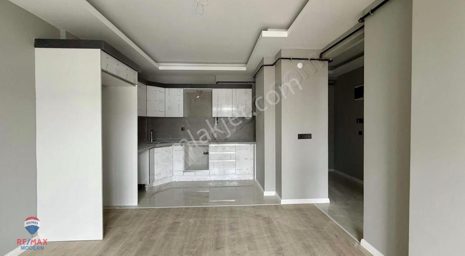 Satılık | Türk-iş Cağaloğlu'na Cephe Mesken/işyeri 2+1 - Görsel 7