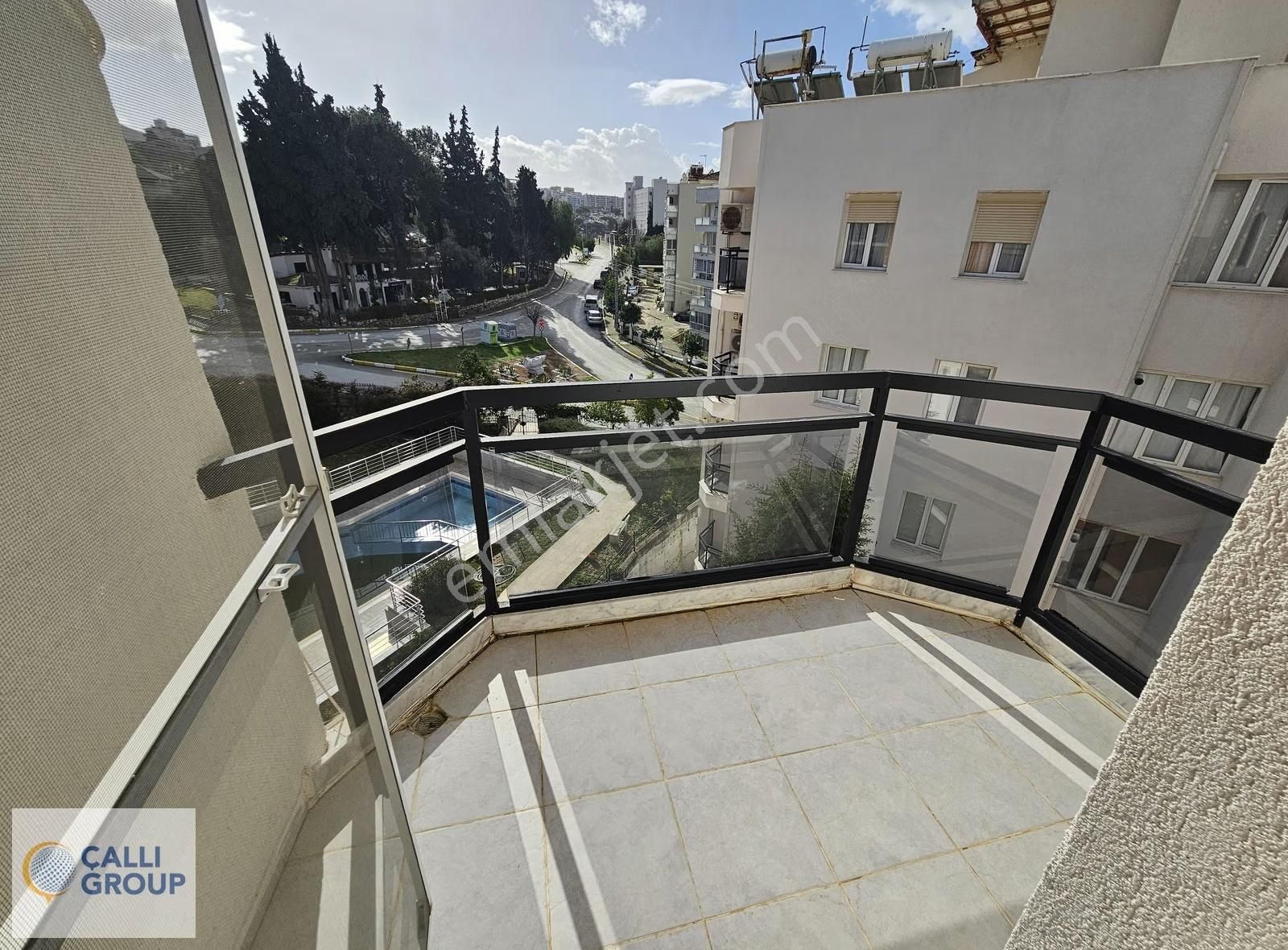 Kuşadası Marina'da Satılık Deniz Manzaralı 4+1 Bakımlı Daire - Görsel 19