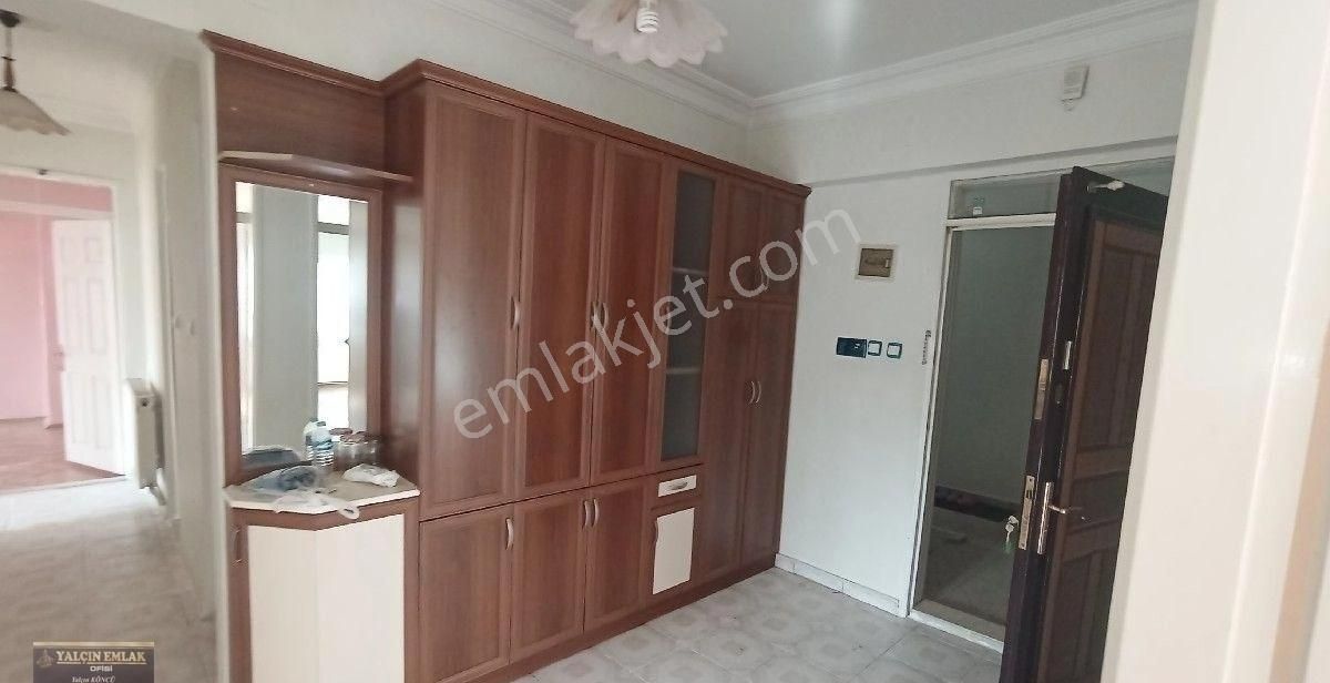 Kolejtepe Mahlesinde Konumu Güzel Asansörlü 3+1 - Görsel 6