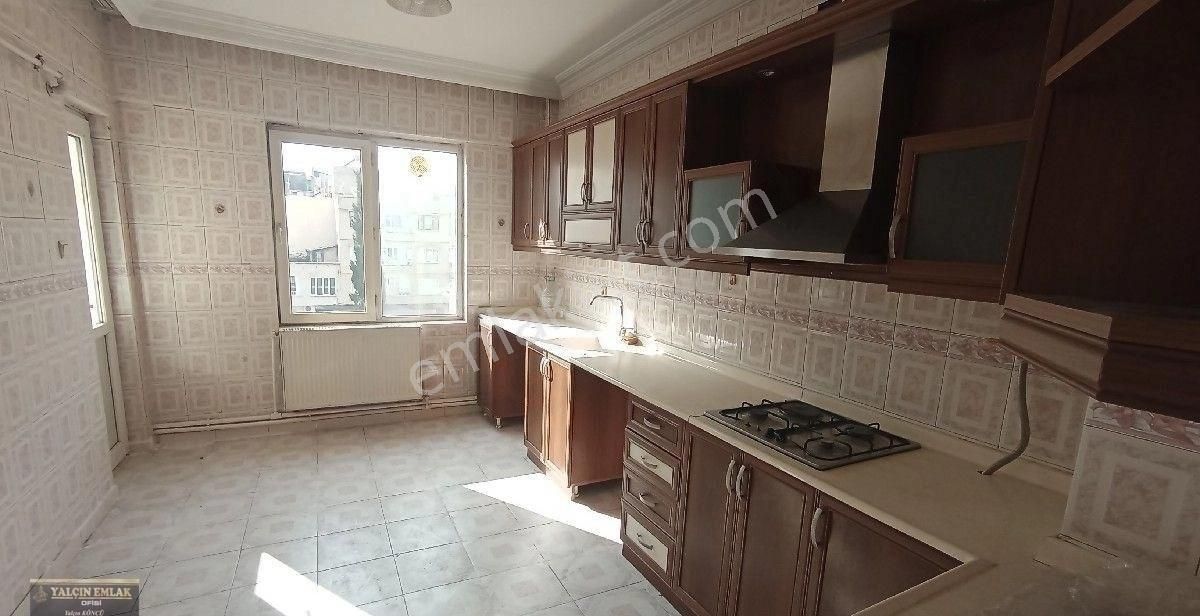 Kolejtepe Mahlesinde Konumu Güzel Asansörlü 3+1 - Görsel 23