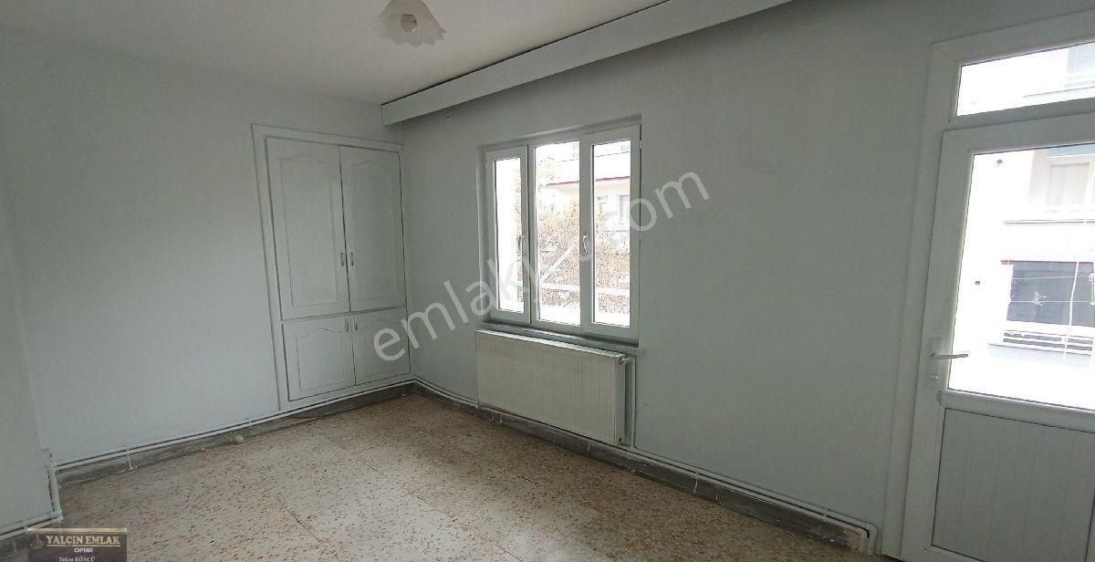 Kolejtepe Mahlesinde Konumu Güzel Hasarsız 3+1 Daire - Görsel 17