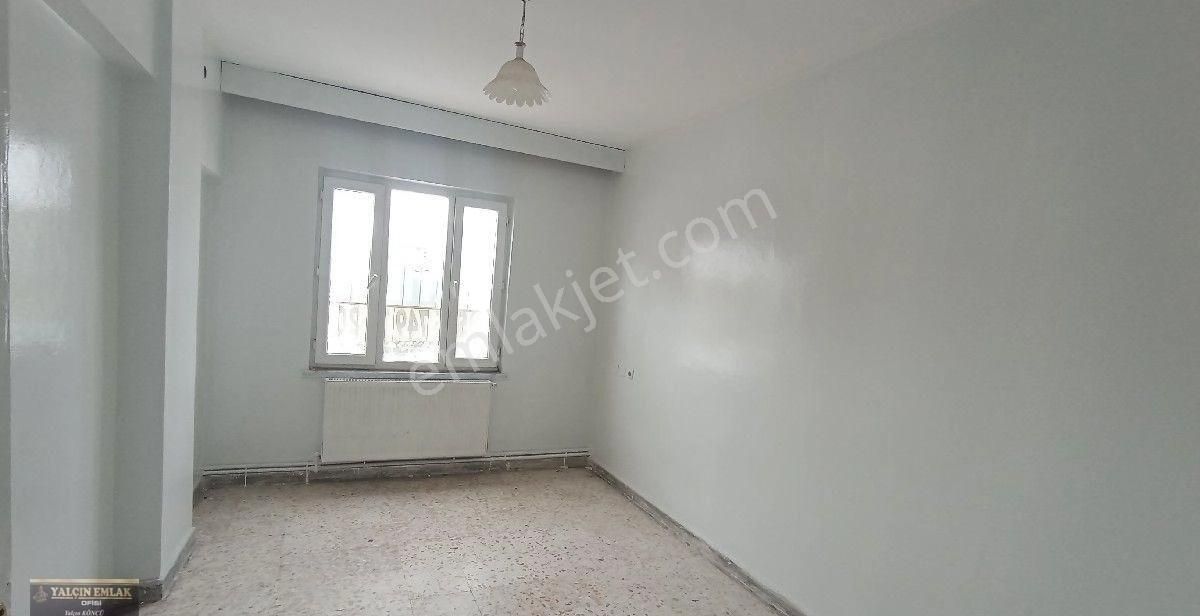 Kolejtepe Mahlesinde Konumu Güzel Hasarsız 3+1 Daire - Görsel 19