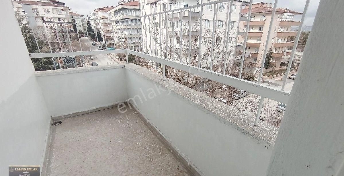 Kolejtepe Mahlesinde Konumu Güzel Hasarsız 3+1 Daire - Görsel 27