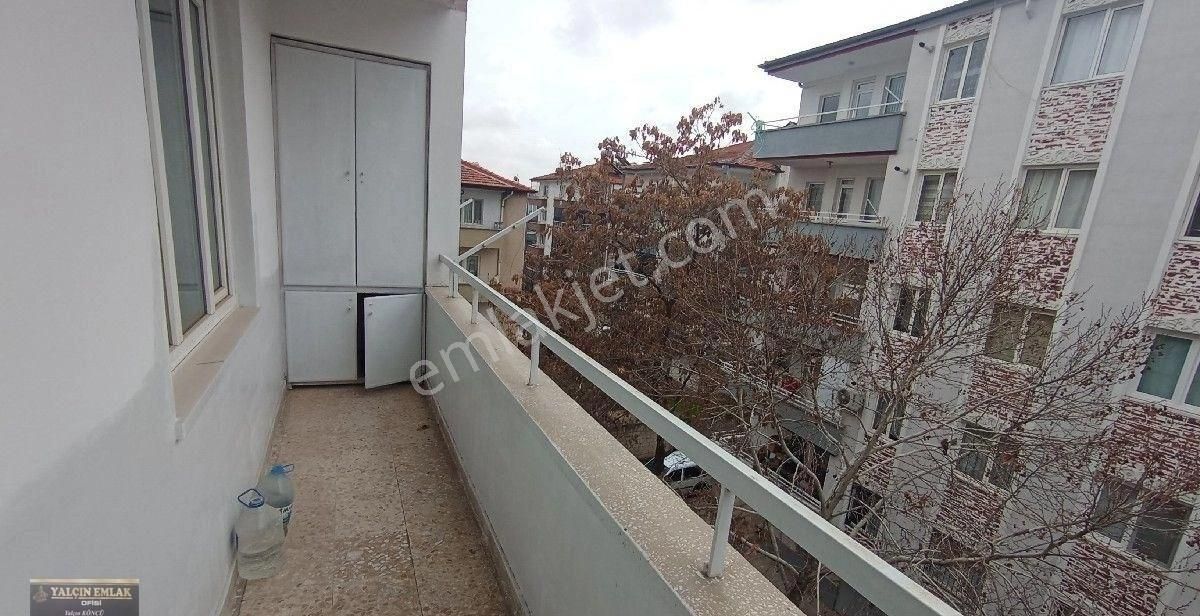 Kolejtepe Mahlesinde Konumu Güzel Hasarsız 3+1 Daire - Görsel 18