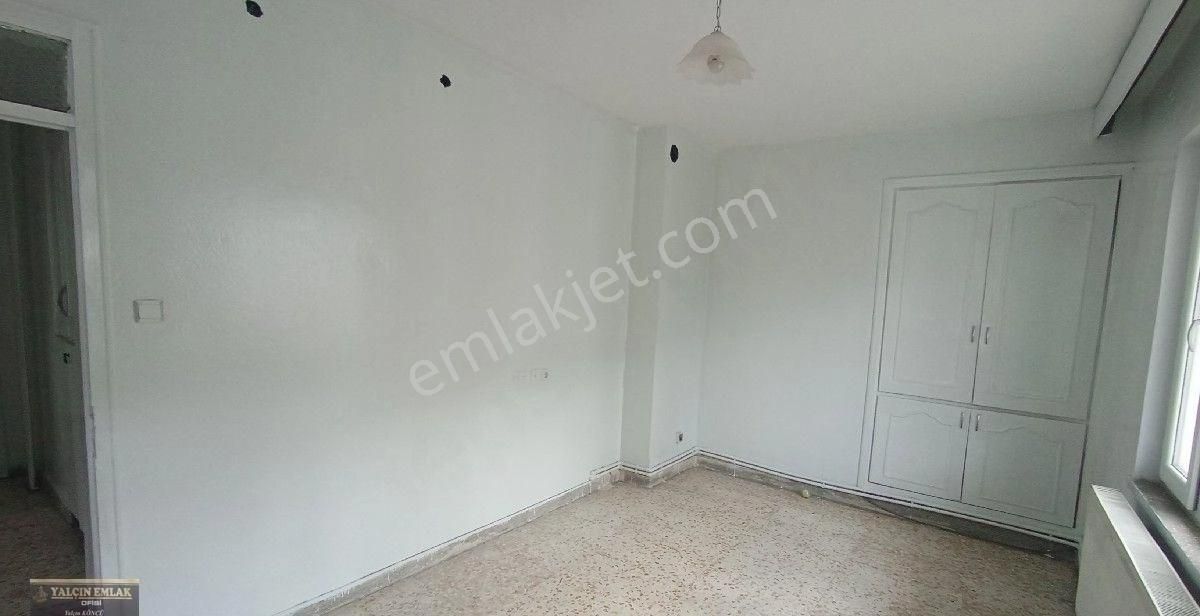 Kolejtepe Mahlesinde Konumu Güzel Hasarsız 3+1 Daire - Görsel 2