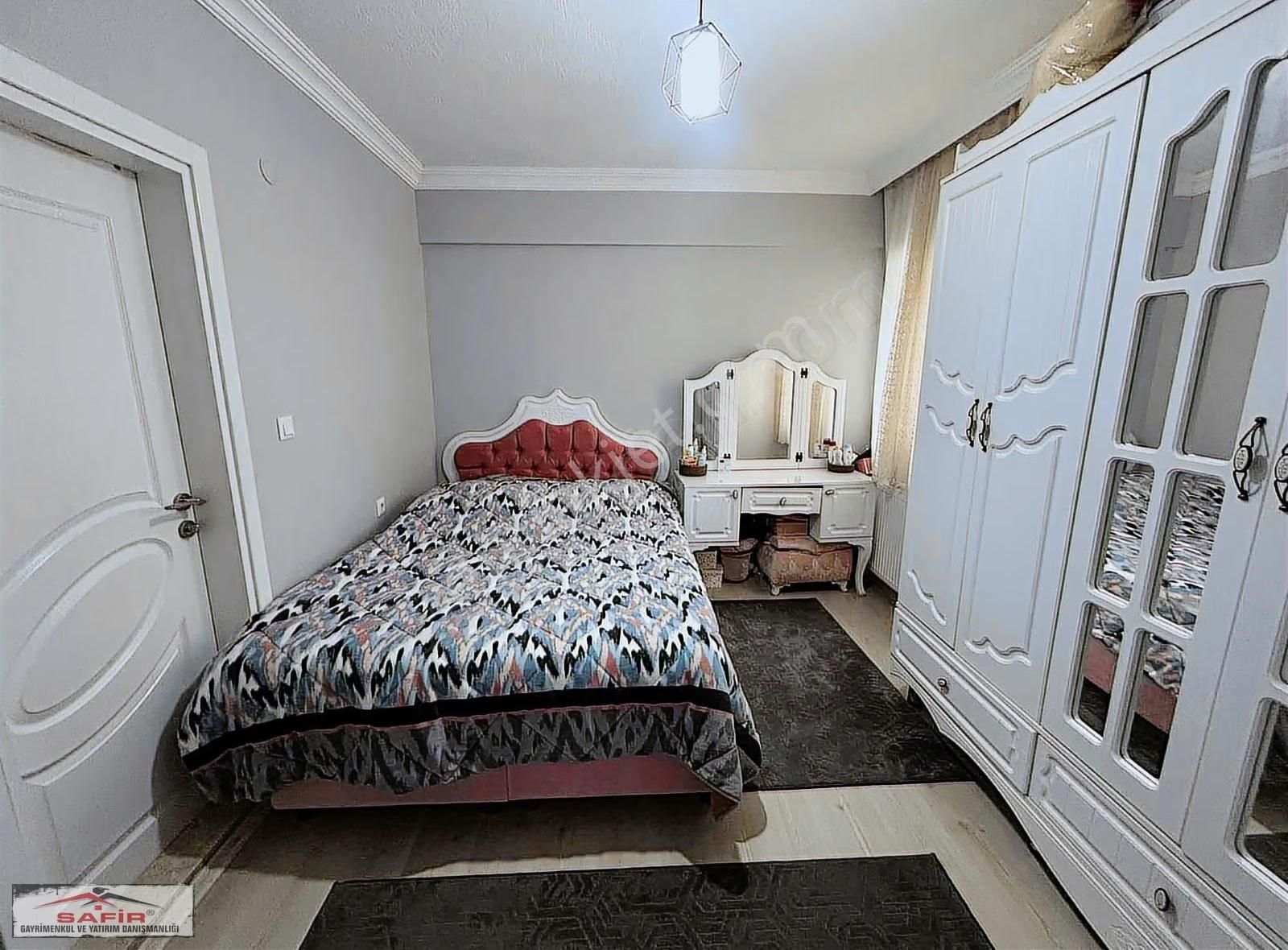 Safir'den Mustafa Kemal'de 2+1 Kapalı Mutfak Satılık Daire - Görsel 2