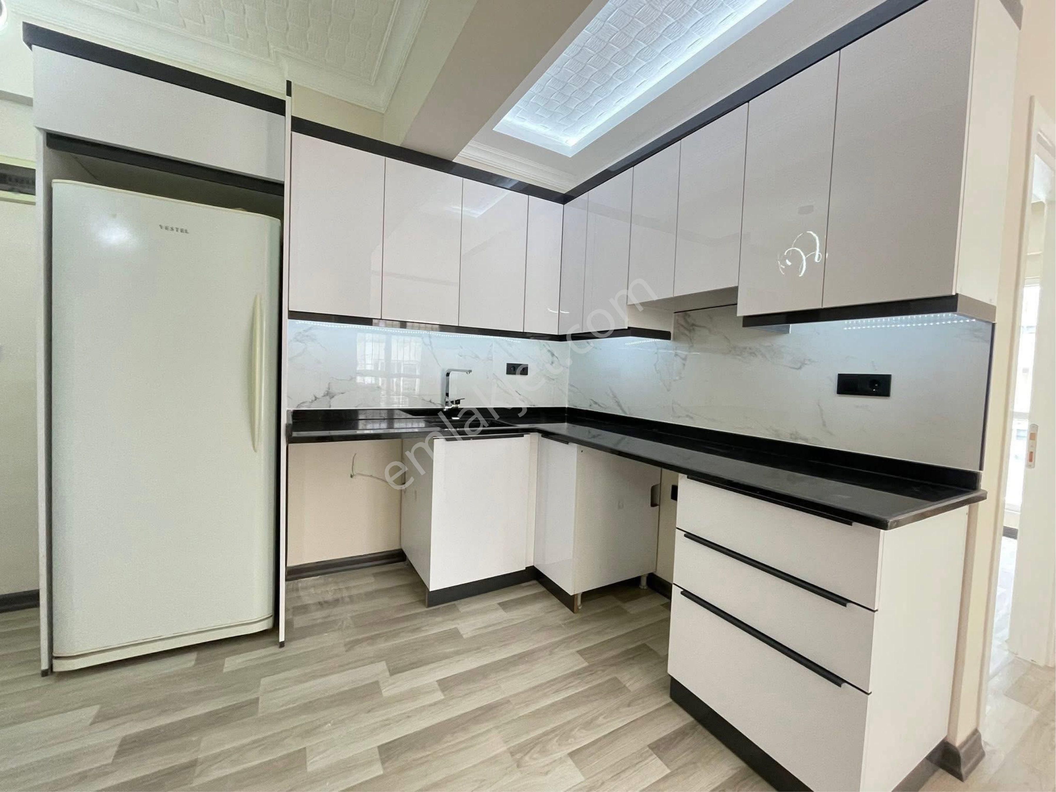 Didim Çamlıkta Denize 200 Metre Satılık 2+1 Fırsat Daire - Görsel 3