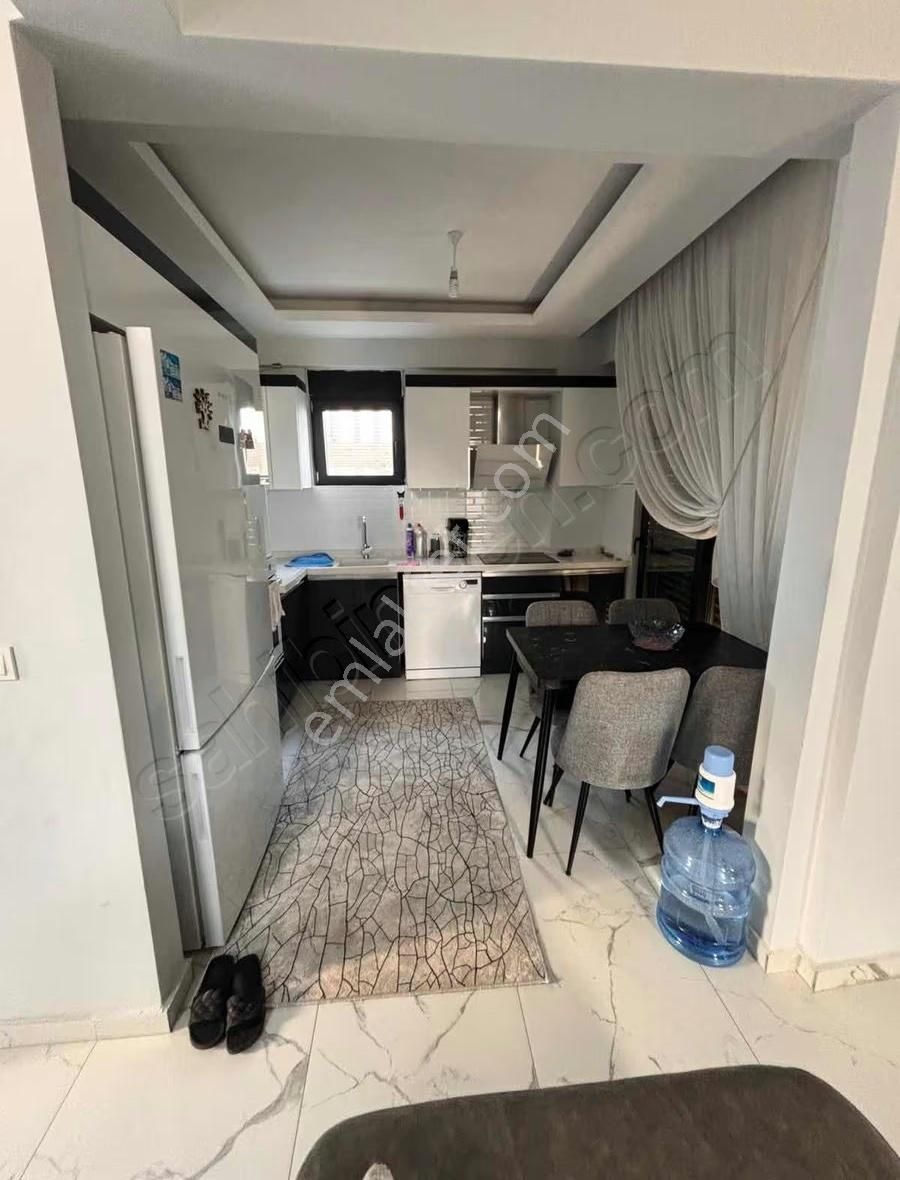 Neşe Emlak Tan Gömeç Sahilde Satılık Villa - Görsel 6