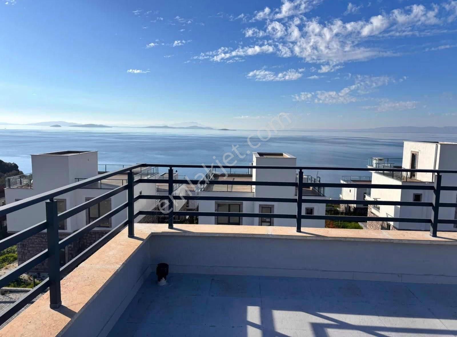 Neşe Emlak Tan Gömeç Sahilde Satılık Villa - Görsel 13