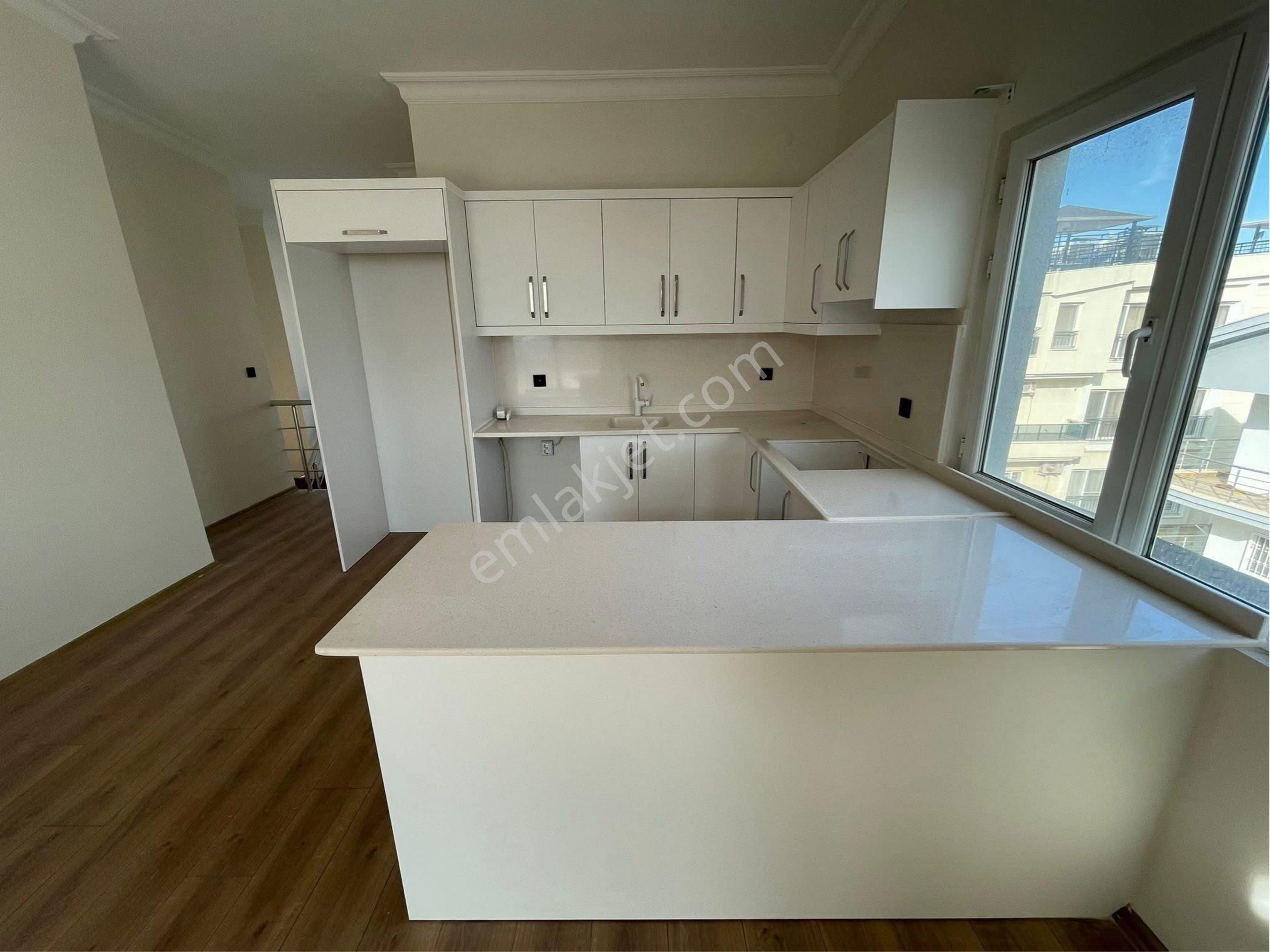 Didim Çamlıkta Deniz Manzaralı 3+1 Satılık Dubleks Daire - Görsel 14