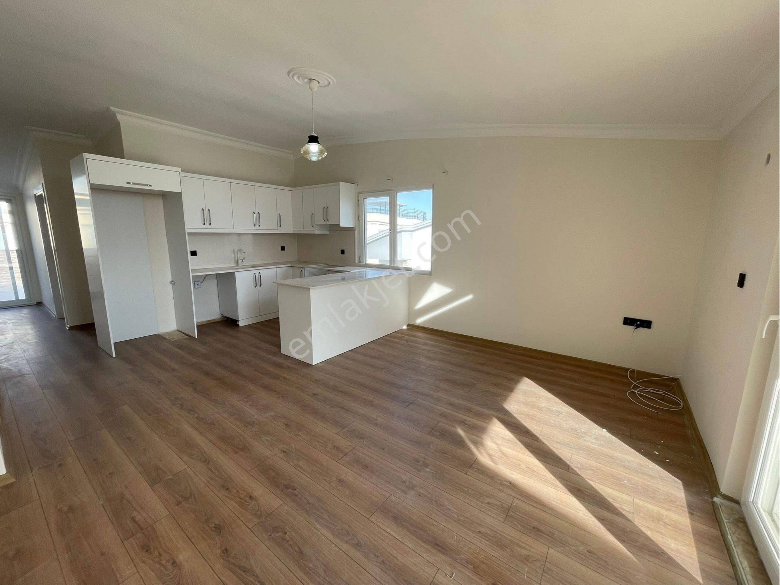 Didim Çamlıkta Deniz Manzaralı 3+1 Satılık Dubleks Daire - Görsel 15