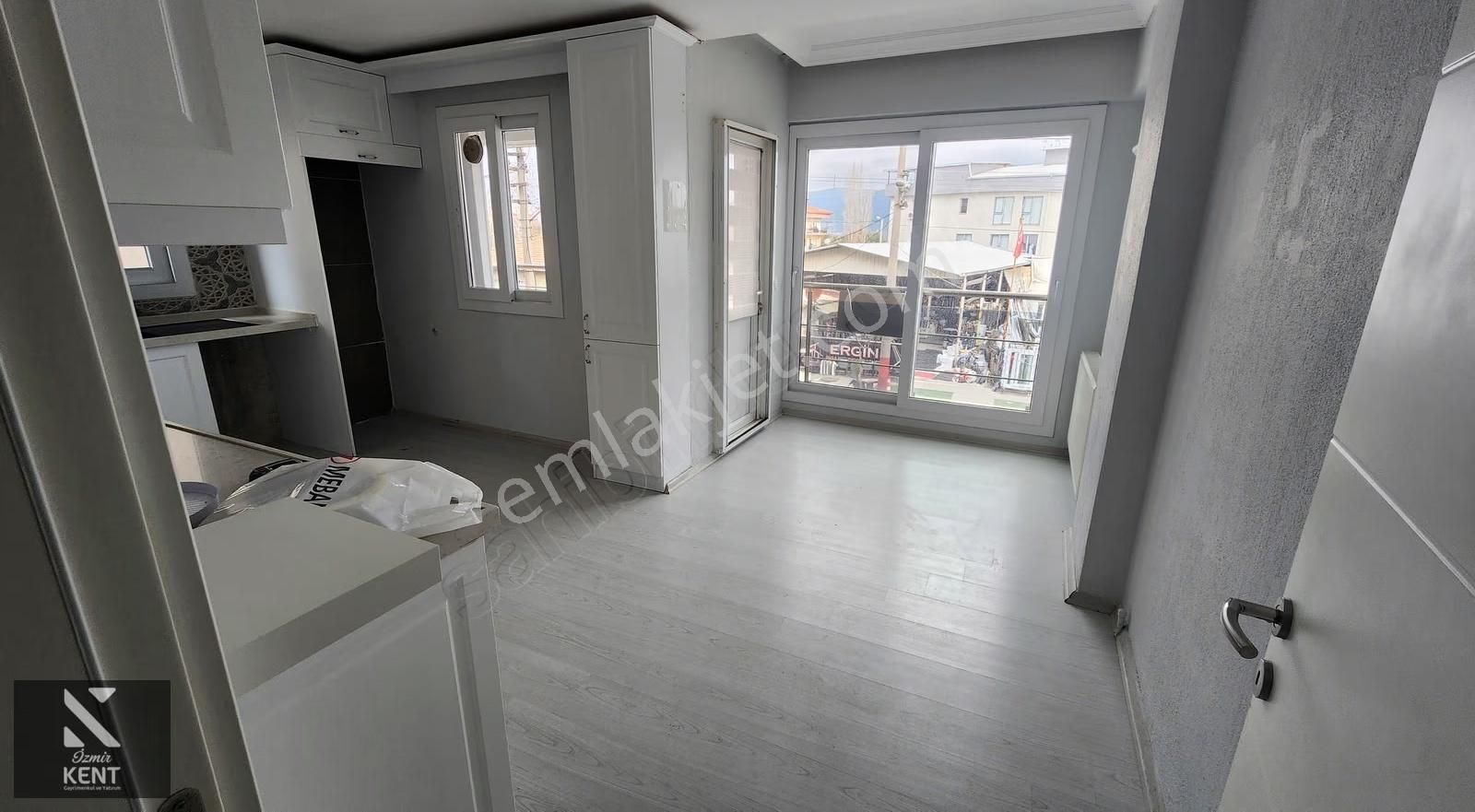 Kemalpaşa Armutlu Kiralık 3+1 Daire 160 M2 - Görsel 6