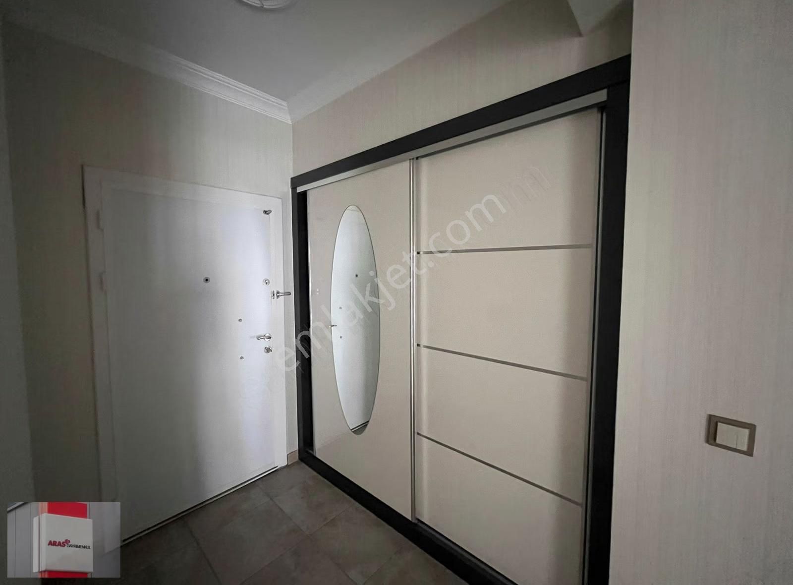 Erenler Mahallesinde Site İçi Sıfır Ayarında Bakımlı Geniş 3+1 - Görsel 12