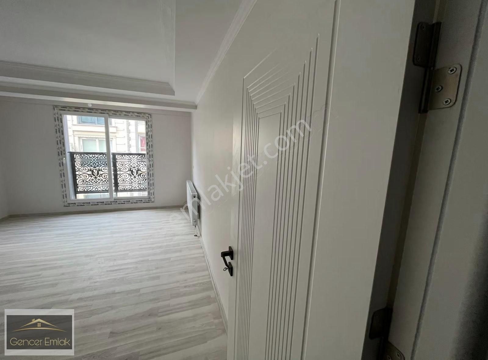 Kurtuluş Ta Tek Ebeveyn Banyolu Geniş 2+1 Daire - Görsel 14