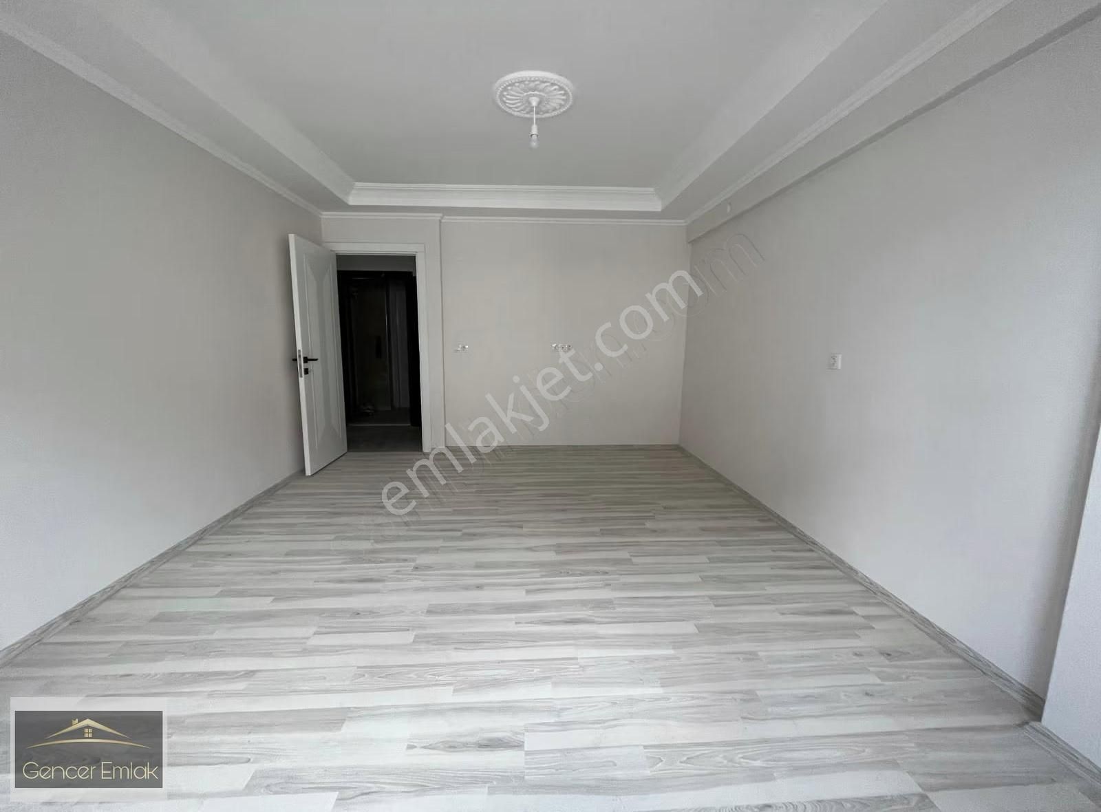 Kurtuluş Ta Tek Ebeveyn Banyolu Geniş 2+1 Daire - Görsel 27
