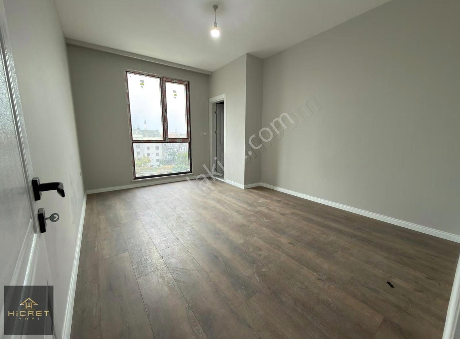 Hicret'den S.çiftliği Mh. 4.5+1 200m² Otoparklı Sıfır Lüks Daire - Görsel 11