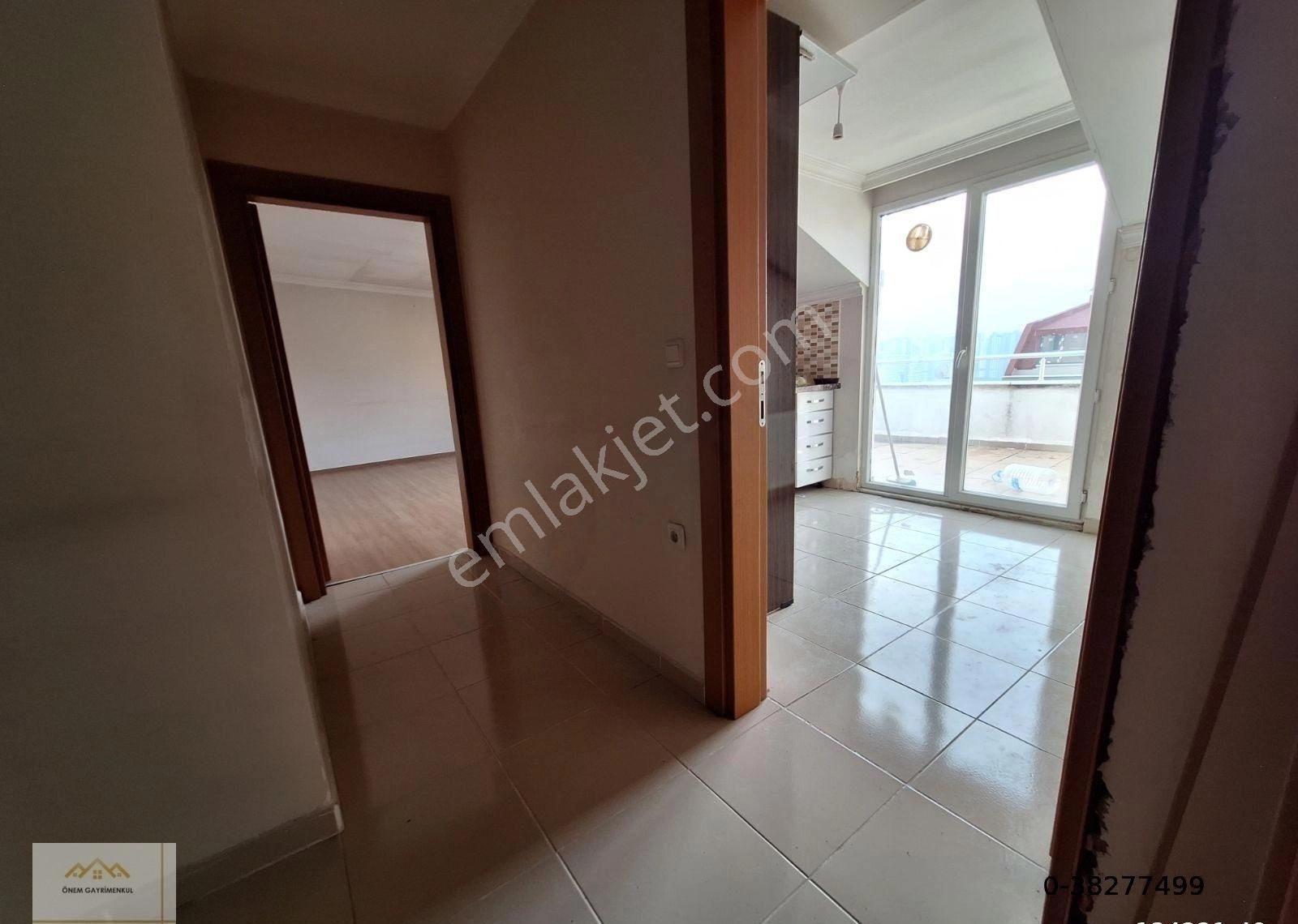 Ünalan Mahallesi'nde Muhteşem Çatı Dubleks Çift Girişli Daire - Görsel 16