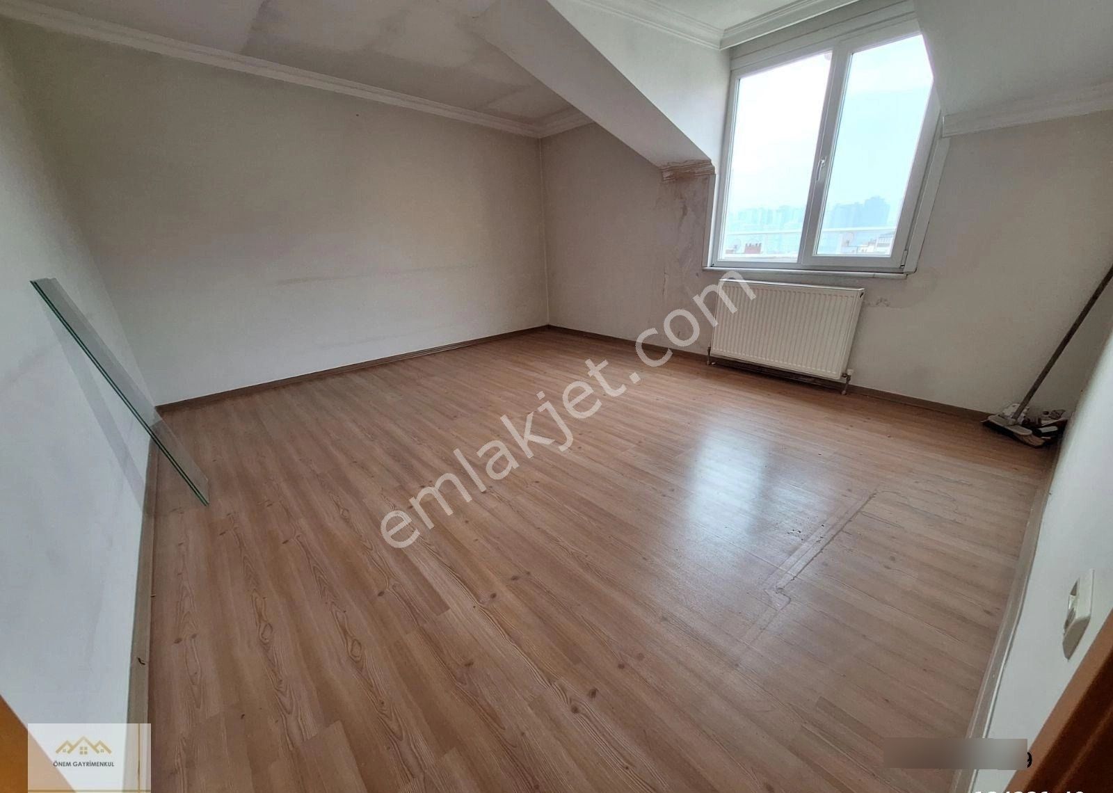 Ünalan Mahallesi'nde Muhteşem Çatı Dubleks Çift Girişli Daire - Görsel 2