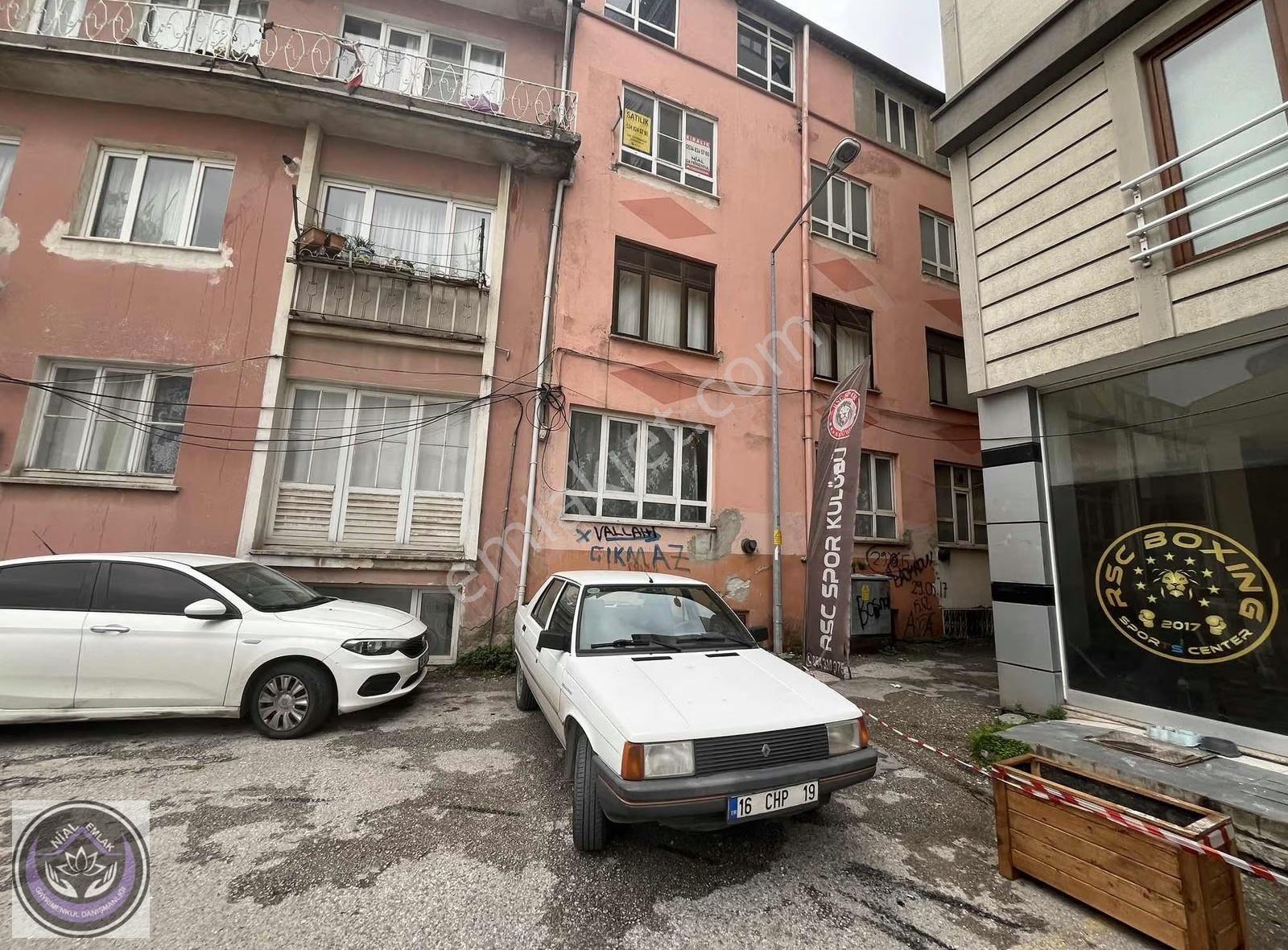 Balıkesir Altıeylül Mahallesi Çarşı Merkez Satılık 2+1 Daire - Görsel 14