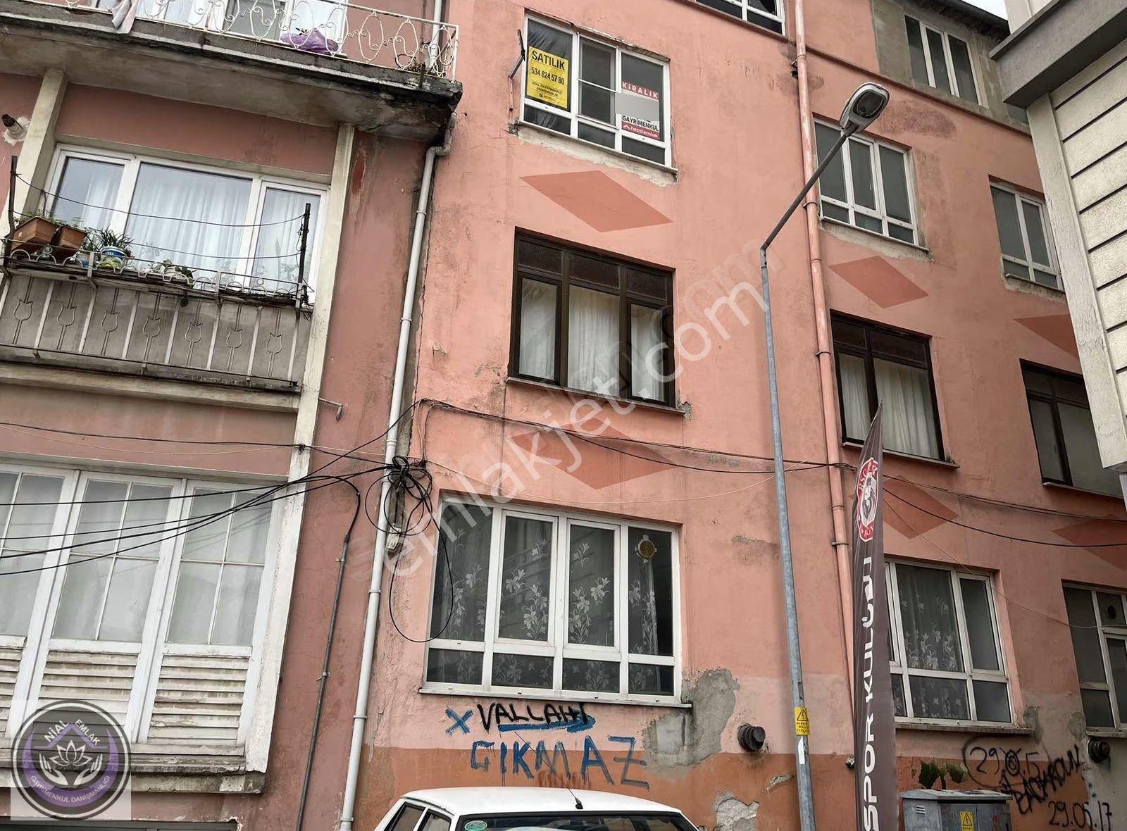 Balıkesir Altıeylül Mahallesi Çarşı Merkez Satılık 2+1 Daire - Görsel 3