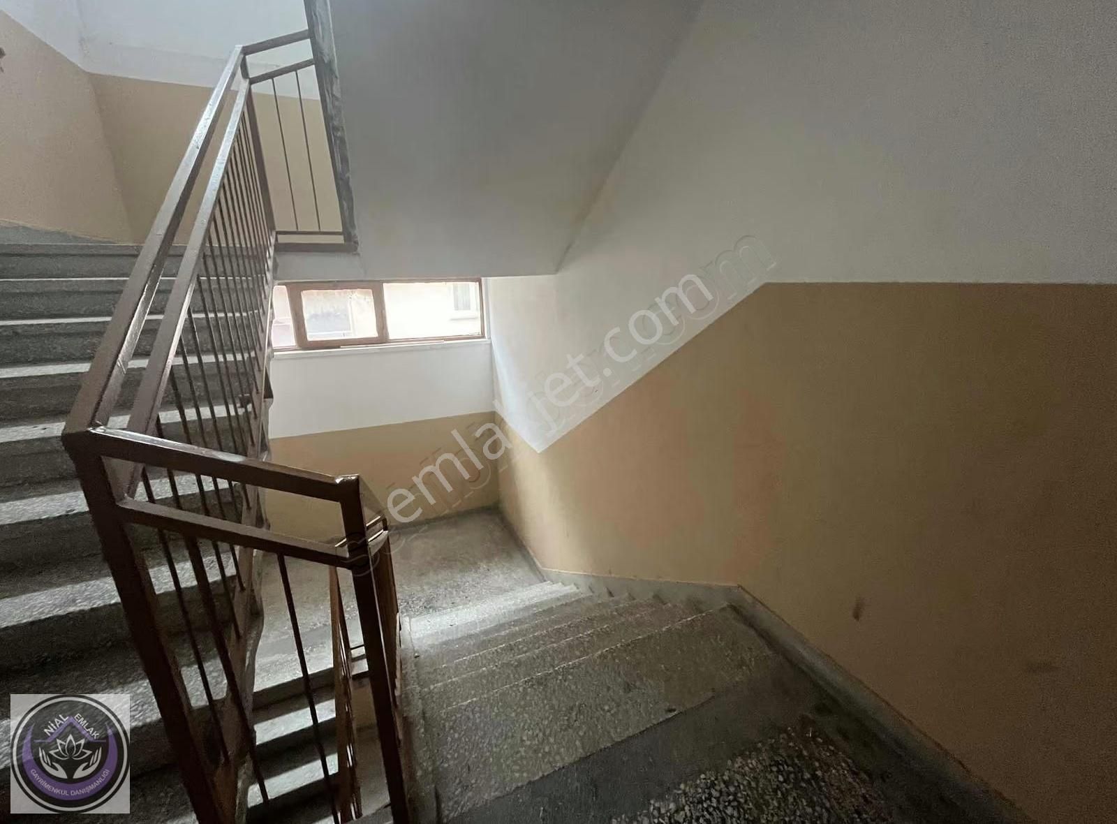 Balıkesir Altıeylül Mahallesi Çarşı Merkez Satılık 2+1 Daire - Görsel 10