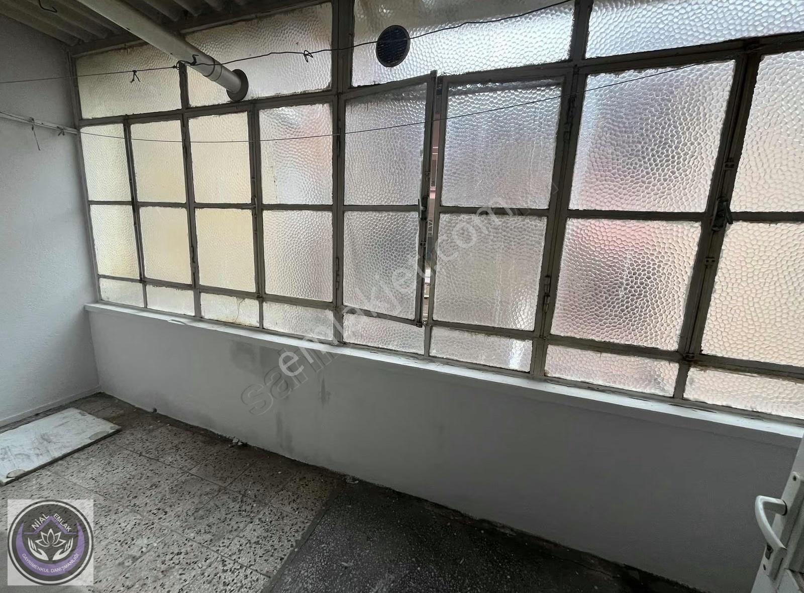 Balıkesir Altıeylül Mahallesi Çarşı Merkez Satılık 2+1 Daire - Görsel 2