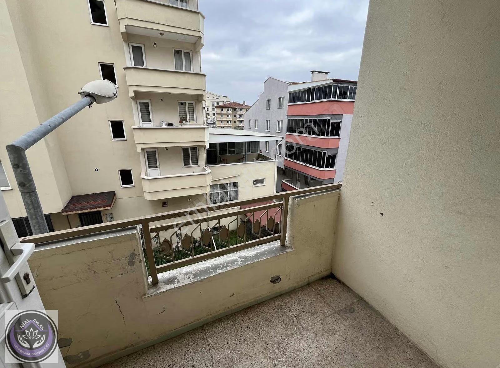 Balıkesir Kasaplar Mahallesi Kiralık 3+1 Daire - Görsel 17