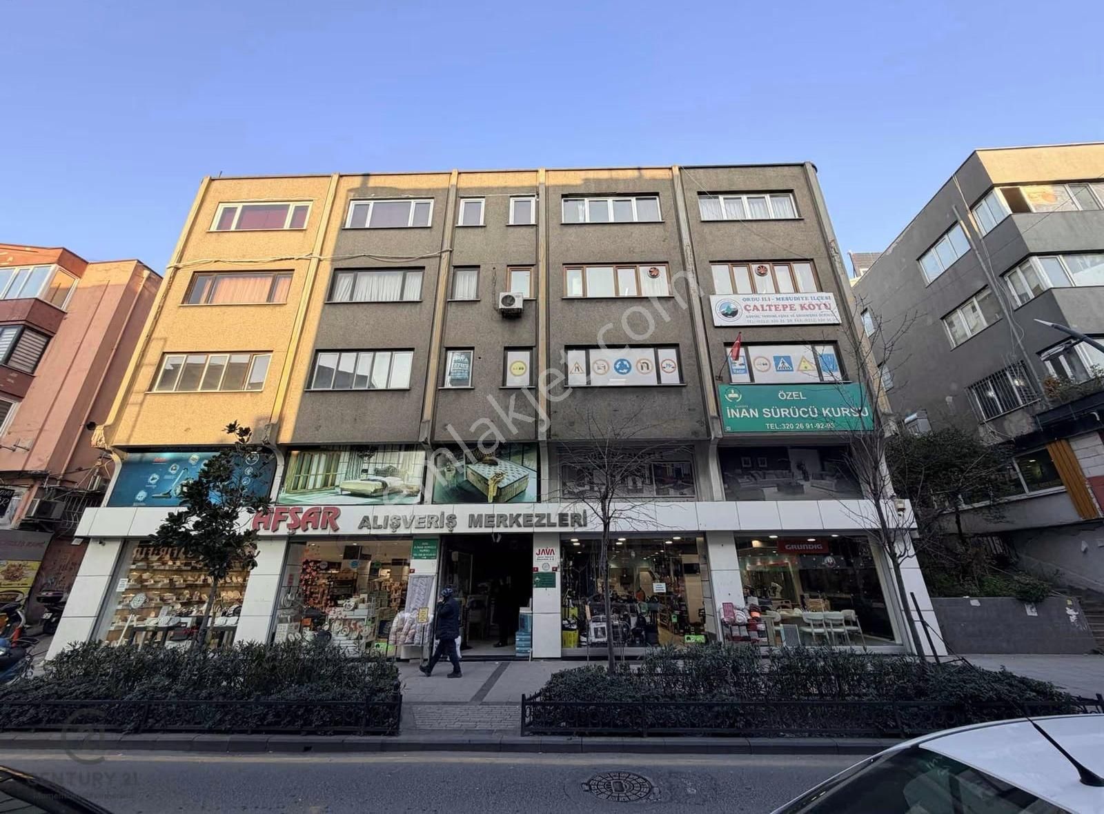 Merkezi Lokasyon-ana Arter Üzerinde Metrobüs Bağlantılı Ofis