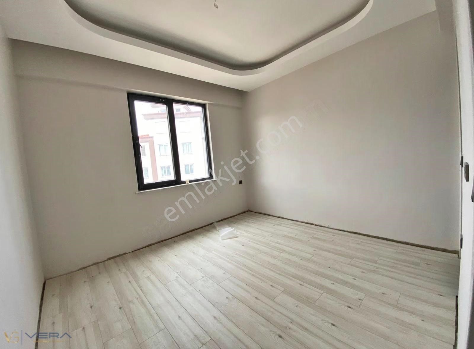 Bülbülzade'de Satılık 2.5+1 Fırsat Daire - Görsel 16
