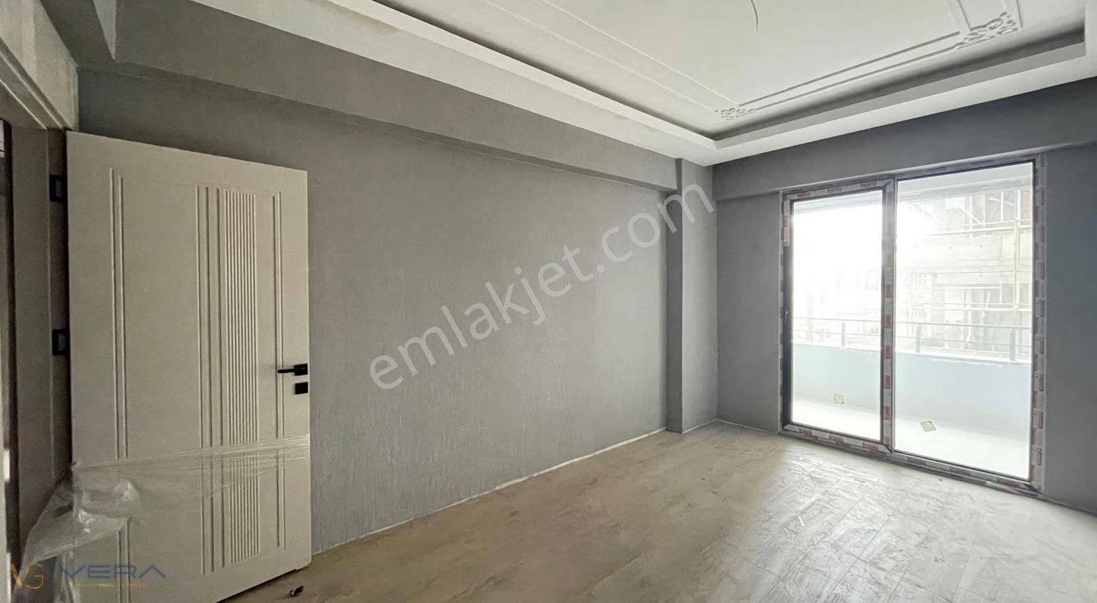 Beştepede Antebia Arkası Ara Kat 3.5+1 Lüks Daire