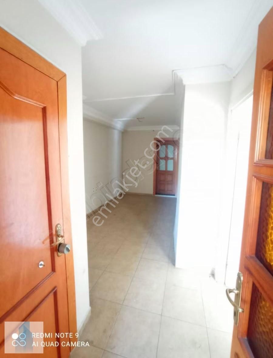 Bağcılar Merkez De Meydana Yakın Satılık 300 M2 İşyeri - Görsel 18