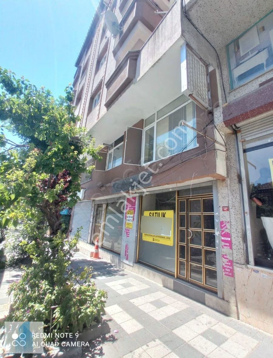 Bağcılar Merkez De Meydana Yakın Satılık 300 M2 İşyeri - Görsel 15